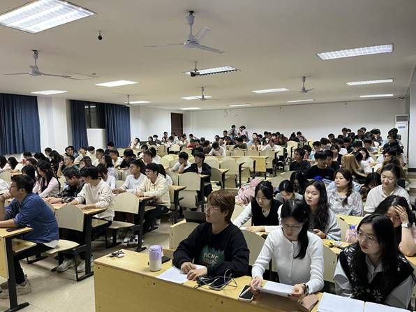 ˵Ã÷: 32A7BB8A5E951EC865B51FD2D11ED21D